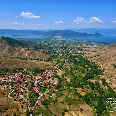 Гостьовий будинок Dora'S House At Agios Germanos Prespes Екстер'єр фото