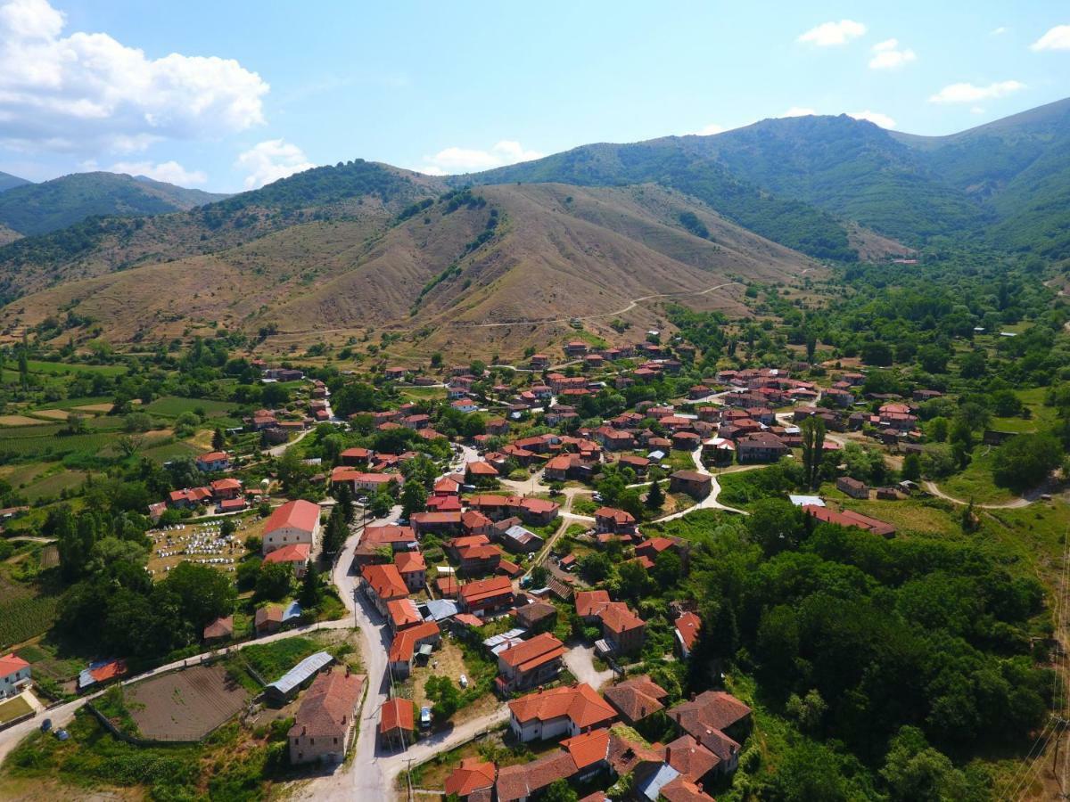 Гостьовий будинок Dora'S House At Agios Germanos Prespes Екстер'єр фото