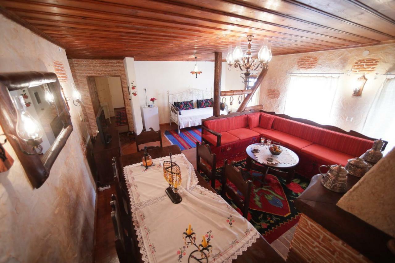 Гостьовий будинок Dora'S House At Agios Germanos Prespes Екстер'єр фото