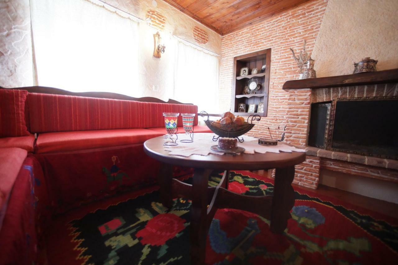 Гостьовий будинок Dora'S House At Agios Germanos Prespes Екстер'єр фото